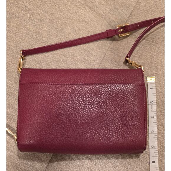 Tory Burch Thea Small Pebbled Leather Wallet Crossbody Bag - Picture 2 of 7